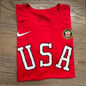 The Nike Tee. Men’s S. Dri-fit